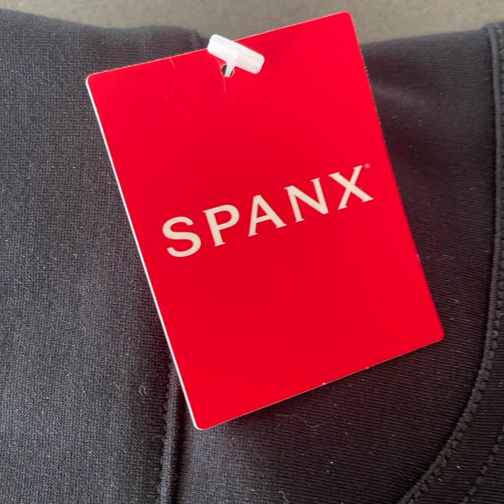 Spanx 4-Pocket Skinny Pant in classic black ponte